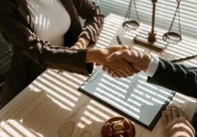 Drøftelsesmøte - nedbemanning - Wahl-Larsen Advokatfirma AS